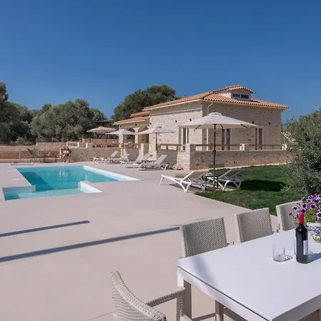 Villa Niragia With Magnificent View