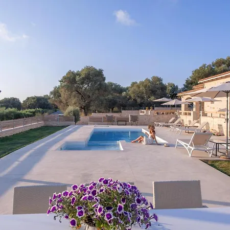 Niragia With Magnificent View Villa *