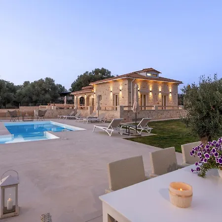 Villa Niragia With Magnificent View *